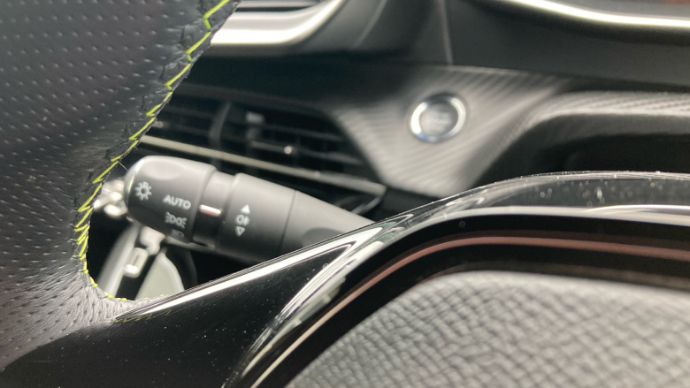 Peugeot 208 1.2 PureTech 100 GT 5dr Petrol Hatchback